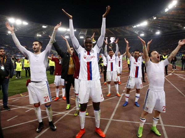 Lyon Lanjutkan Perjalanan di Liga Europa