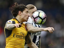 West Bromwich Albion vs Arsenal 1-1 Saat Half Time