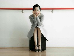 Cantik dan Awet Muda di Usia 58, Model Asal Korea Ini Curi Perhatian