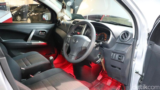 Daihatsu Sirion Balap ala Mahasiswa Daihatsu Sirion Balap ala Mahasiswa