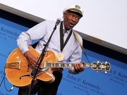 Legenda Rock n Roll Chuck Berry Meninggal Dunia di Usia 90 Tahun