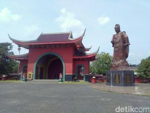 Potret Kemegahan Klenteng Bersejarah di Semarang