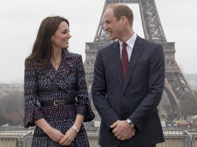 Mesranya Pangeran William dan Kate Middleton di Paris