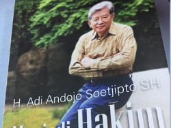 Mantan Hakim Agung Adi Andojo Wafat
