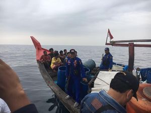2 Kapal Pukat Ditangkap di Sumut, 5 Ton Ikan Diamankan