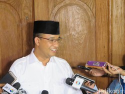 Distribusi KJP Dinilai Belum Merata, Anies Janji Libatkan RT RW