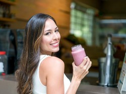 10 Kesalahan Pola Makan Ini Juga Terjadi pada Pelaku Hidup Sehat (1)