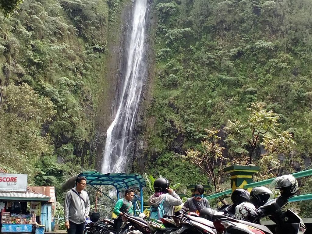 Wisata Nganjuk, Ini Dia 10 Spot Wisata yang Wajib Dikunjungi! Wisata Nganjuk, Ini Dia 10 Spot Wisata yang Wajib Dikunjungi!