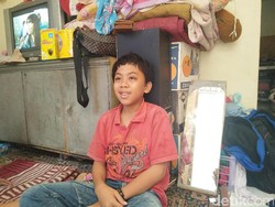 Ahok Minta Dilaporkan Soal Bocah Abil yang Jualan Tisu