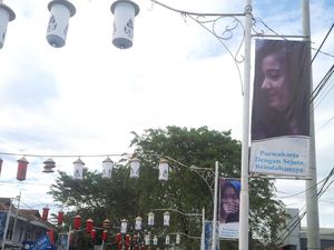 Di Purwakarta, Foto Pelajar Berprestasi Mejeng di Jalan Protokol