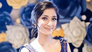 Curhat Fanny Ghassani Bertahan di Dunia Hiburan