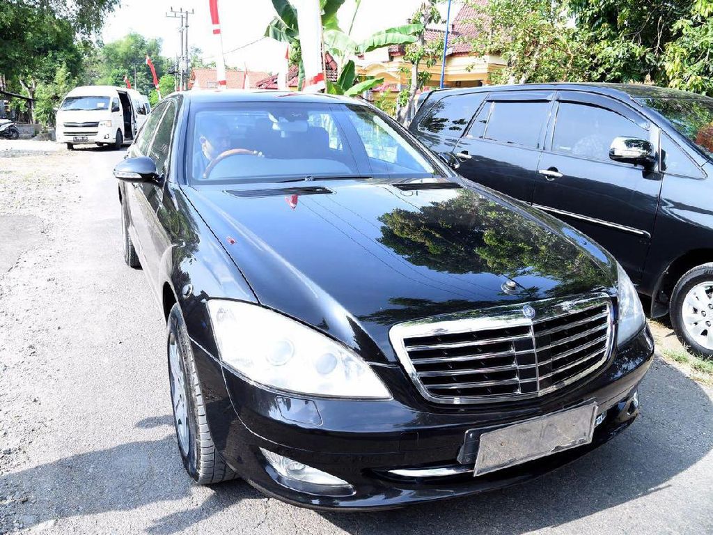 Kerusakan Mobil Dinas Jokowi Sulit Diperbaiki Kerusakan Mobil Dinas Jokowi Sulit Diperbaiki