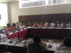 Begini Cara Luhut Agar Terminal Teluk Lamong di Surabaya Efisien