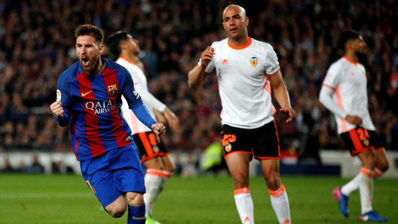 Messi Dua Gol, Barcelona Kalahkan Valencia Messi Dua Gol, Barcelona Kalahkan Valencia