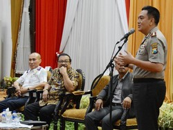 Sikapi Angkutan Online, Sopir Angkot Surabaya Bertemu Gubernur