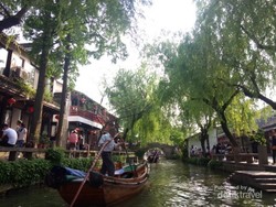 Kota Kuno di Balik Gedung Pencakar Langit Shanghai