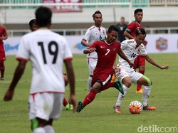 Gian Zola Akui Permainan Myanmar Lebih Baik