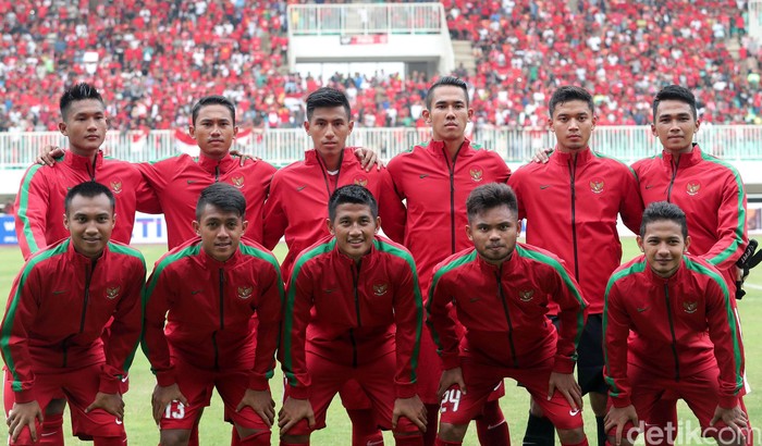 Timnas Indonesia meraih hasil negatif pada laga debut Luis Milla sebagai pelatih. Skuat Merah Putih dikalahkan Myanmar dengan skor 1-3 di Stadion Pakansari, Selasa (21/3/2017).