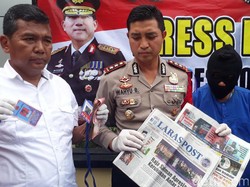 Peras Kepala Desa di Bojonegoro, Dua Wartawan Ditangkap Polisi