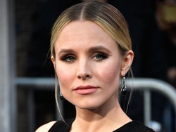 Cerita Tak Terlupakan Kristen Bell Soal Memerah ASI