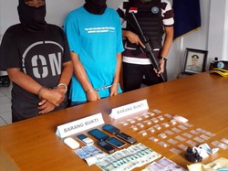 Edarkan Sabu ke Ibu-ibu Galau, Dua Pria Ini Diamankan BNN Sukabumi