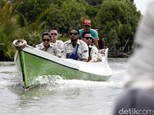 Risers Datsun Menyusuri Sungai dan Perbukitan
