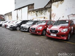 Singgah di Benteng Rotterdam, Risers Belajar Melukis Tanah Liat