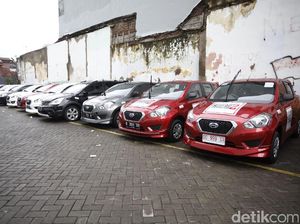 Singgah di Benteng Rotterdam, Risers Belajar Melukis Tanah Liat Singgah di Benteng Rotterdam, Risers Belajar Melukis Tanah Liat