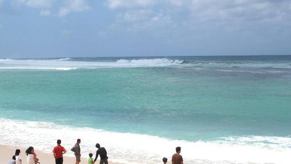 Sore-sore di Bali, ke Pandawa Saja