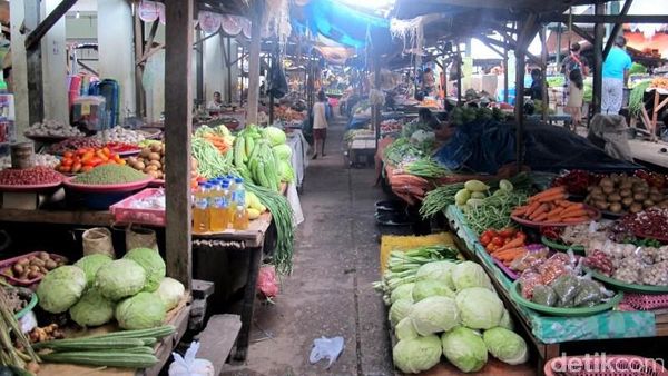 Yang Unik & Tersembunyi di Pasar Atambua