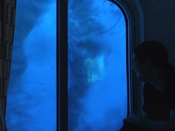 Viral! Video Saat Kapal Pesiar AS Dihantam Ombak Setinggi 9 Meter