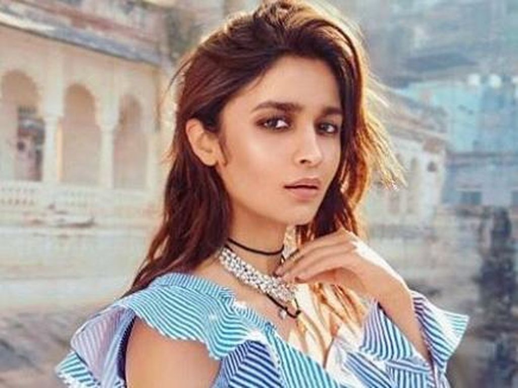 Alia Bhatt Angkat Bicara soal Kasus Pemerkosaan di Kathua Alia Bhatt Angkat Bicara soal Kasus Pemerkosaan di Kathua
