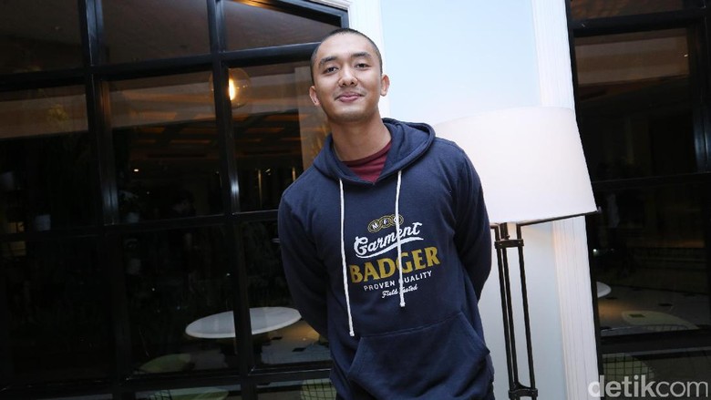 Uus Muak Jadi Artis, Ayu Ting Ting Ancam Bongkar Rahasia Enji Uus Muak Jadi Artis, Ayu Ting Ting Ancam Bongkar Rahasia Enji