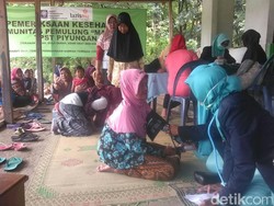 Muhammadiyah Periksa Kesehatan Pemulung di TPST Piyungan