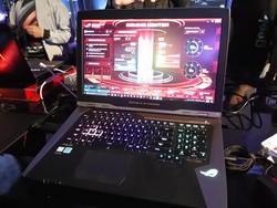 Laptop Gaming Asus ROG GX800 Dibanderol Rp 95 Juta