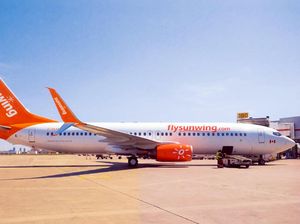 Drama Influencer Nakal di Kanada: Pesta di Pesawat, Berujung Dilarang Terbang