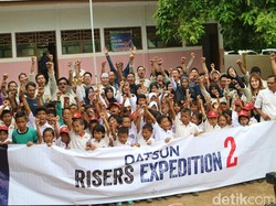 Tebar Inspirasi Risers Datsun Kunjungi Sekolah di Pelosok Bulukumba