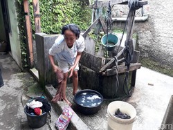 Hari Air se-Dunia, Warga Cijagra Bandung Masih Kesulitan Air Bersih