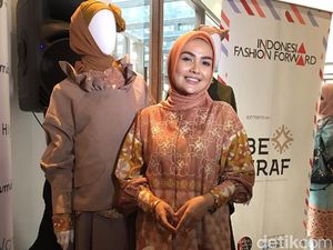 Perdana, Ria Miranda Akan Tampilkan Batik & Busana Warna Gelap di Korsel