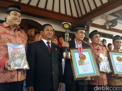 Berangkatkan 1.046 Jemaah Sehari, Biro Perjalanan Ini Pecahkan Rekor