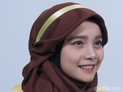 Tutorial Hijab Terinspirasi Princess Belle di Film Beauty and The Beast