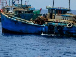 KP Hiu Macan Tangkap 13 Kapal Ikan Berbendera Vietnam di Natuna