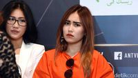 Ayu Ting Ting Kok Bete Sih?