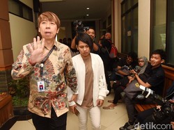Penjelasan Pengacara Evelyn Soal Caption  Foto Ada Cupang di Antara Cinta