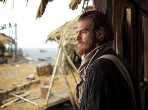 Main di Silence, Andrew Garfield Alami Pergulatan Iman