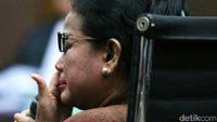 Miryam Haryani Menangis di Sidang Korupsi e-KTP