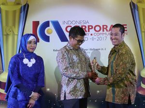 FIFGroup Raih Corcomm of The Year 2017