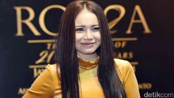 Rossa The Journey of 21 Dazzling Years