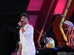 Vebby Palwinta Siap Nikah, Rizky Febian Akui Asmaranya Lancar