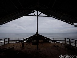 Warga Prancis Pecahkan Rekor Berlayar Keliling Dunia